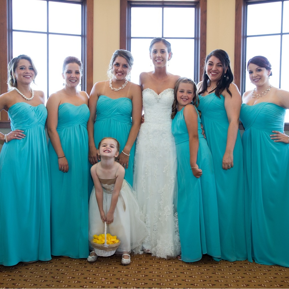 Bridesmaid dress! Worn once, great condition. Teal blue